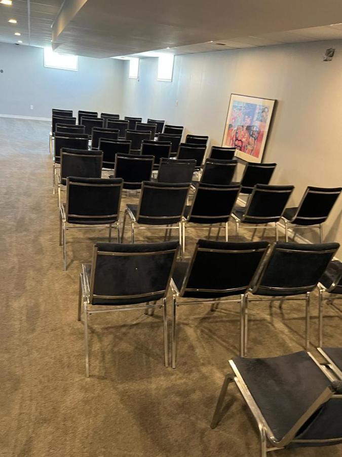 Bowmanville Event Place Exteriör bild